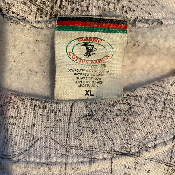 Vintage 1990s Red & White CALGARY Rodeo & Map Graphic Cowboy Sweatshirt! XL - Picture 10 of 11